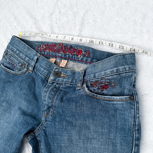 TED BAKER Y2k Floral Embroidered Low Rise Bootcut Jeans - Picture 13 of 13